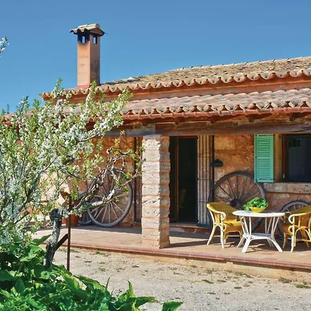 Holiday home In With Kitchen